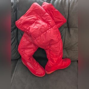 Women's Wedge Quilted Boots 9